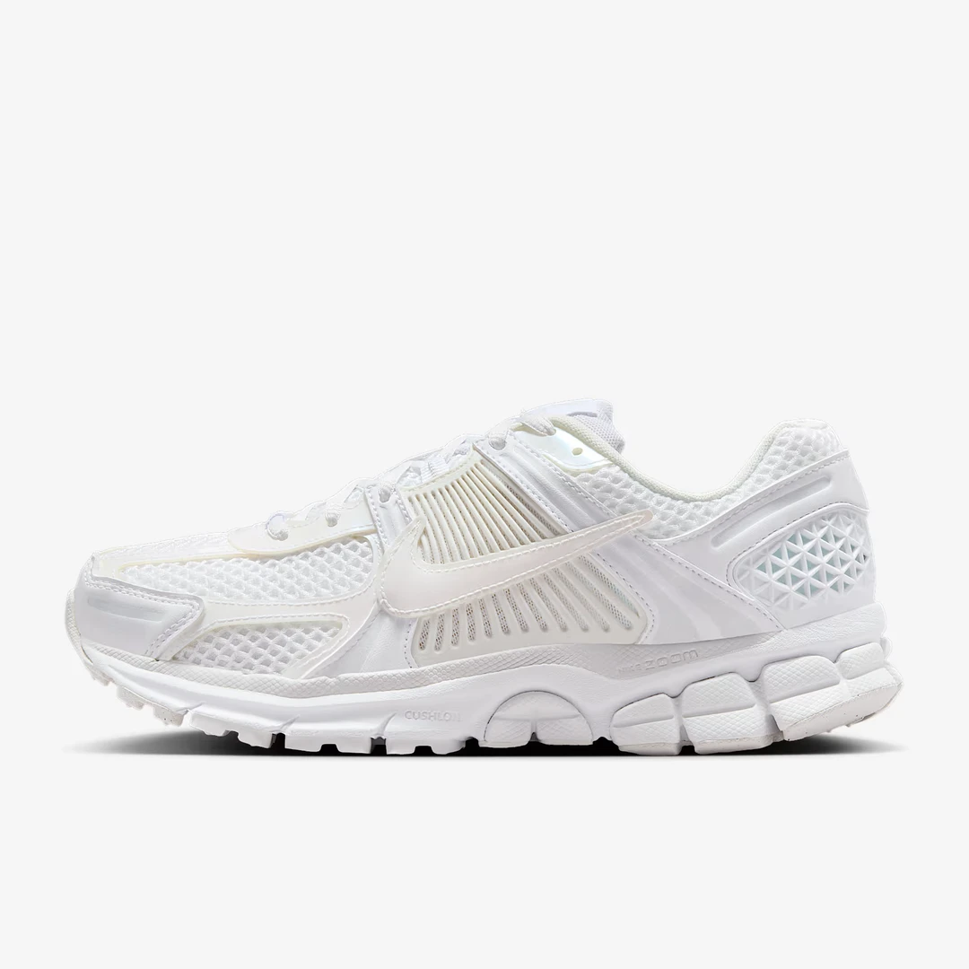 NIKE/耐克耐克女子珍珠白VOMERO 5SE运动跑步鞋 IB4397-100