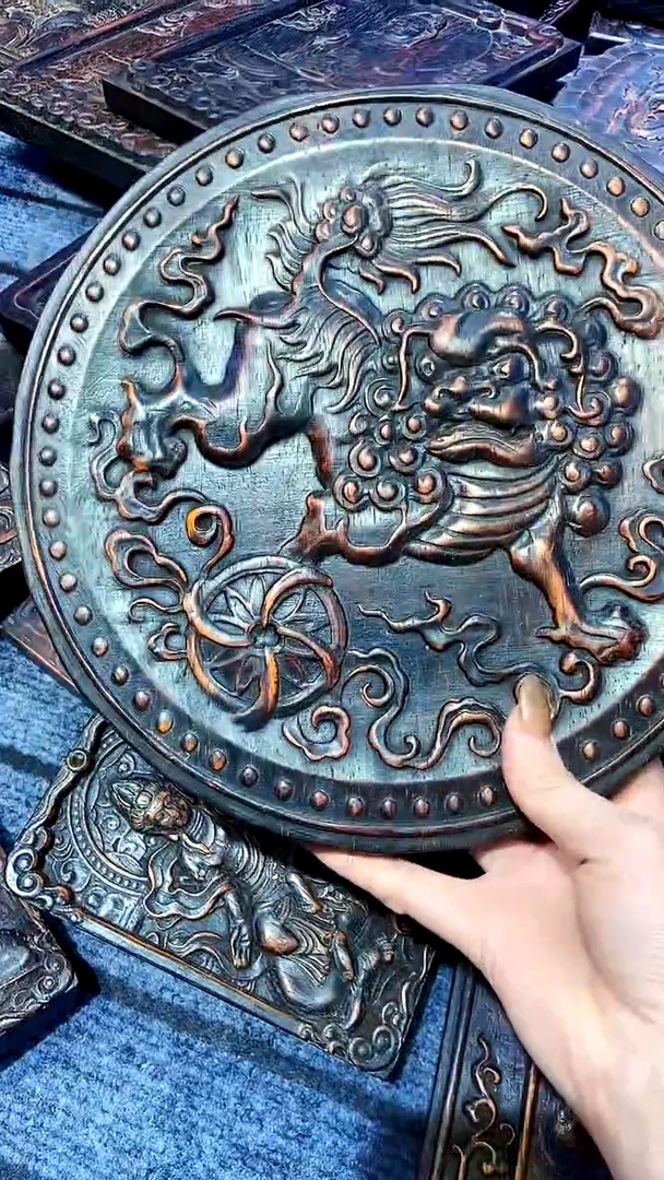 木紫檀雕刻一物一拍