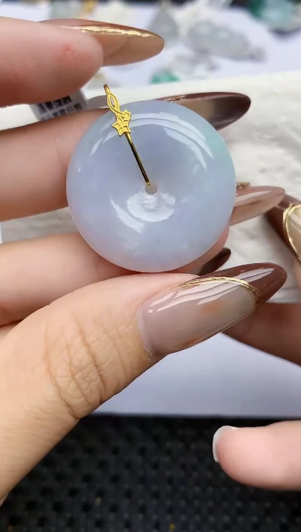 颈饰18K金镶嵌翡翠102   天然翡翠A货  百元以上9米证书费自理