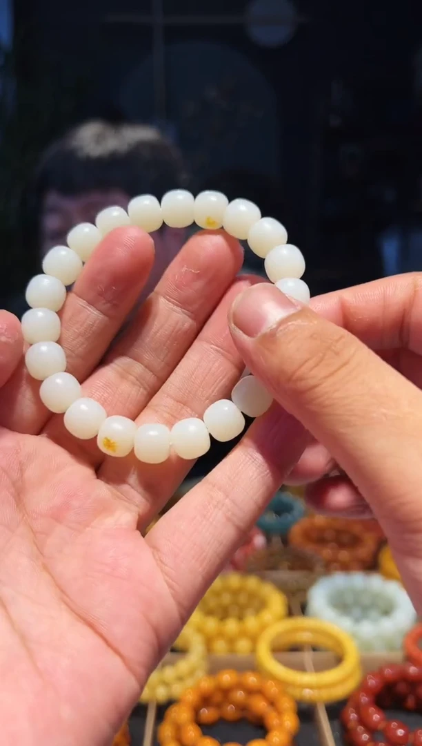 手串未镶嵌和田玉10+单圈