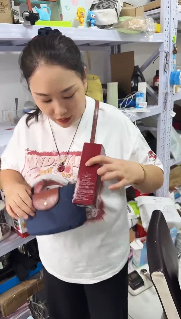 牦牛剖层皮革琪老板女包6号店超好看发图片款
