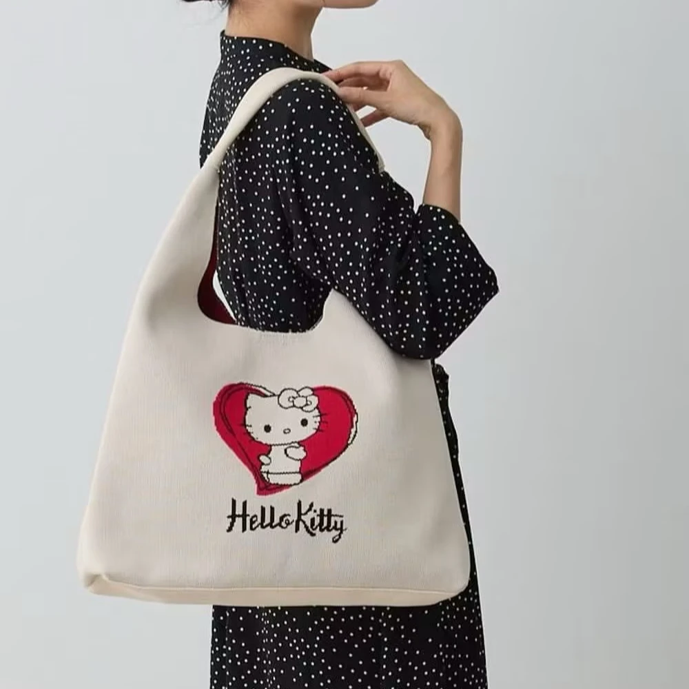 【大阪限定】Hello Kitty 联名款 白色斜挎包