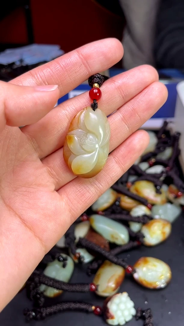 【闪购商品】和田玉颈饰未镶嵌123