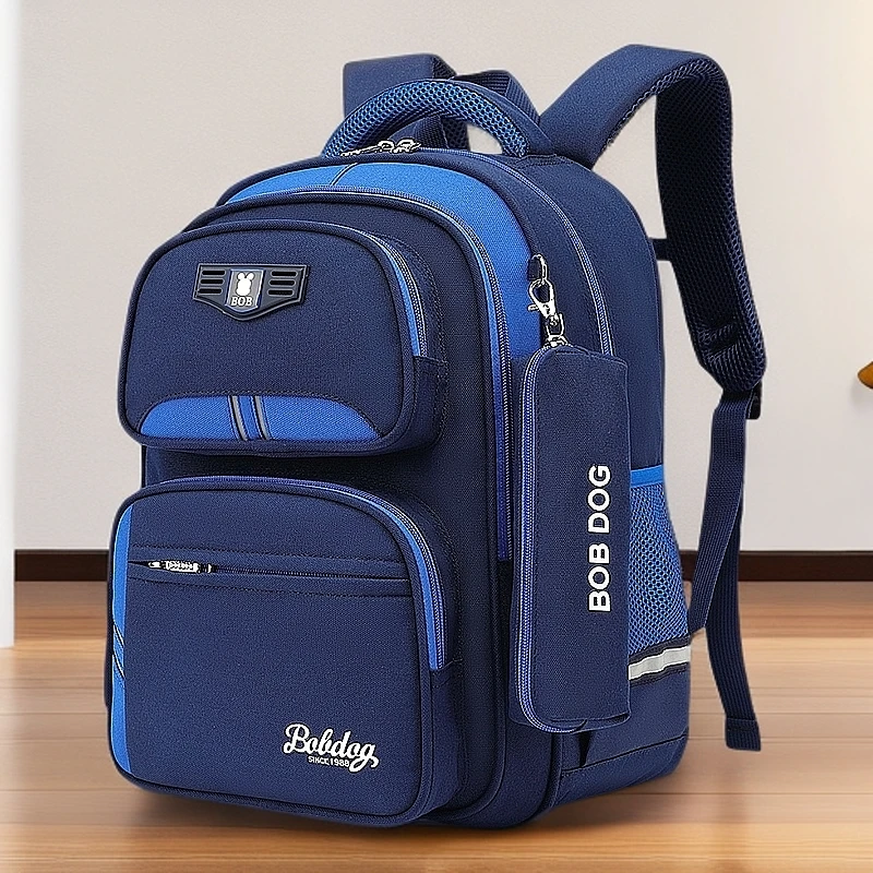 Bobdog/巴布豆儿童减负背包书包男童6-12岁轻便透气护脊双肩包女