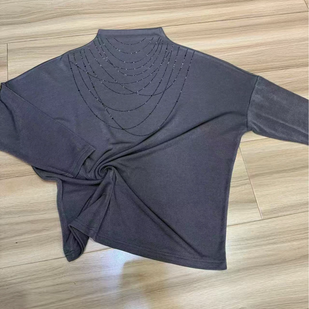 C-1222时尚女款小衫