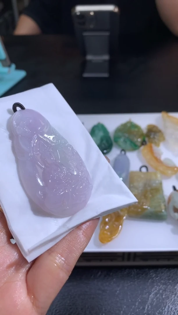 未镶嵌定制翡翠半**编翡翠