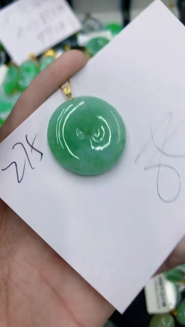 翡翠未镶嵌颈饰11111