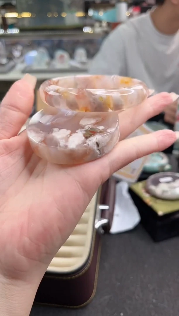 未镶嵌手镯石英质玉60圈口（赠品镯心）6511591