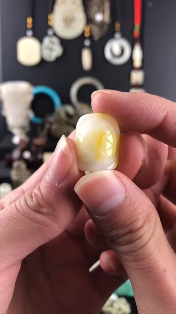 未镶嵌和田玉挂件和田111111111111