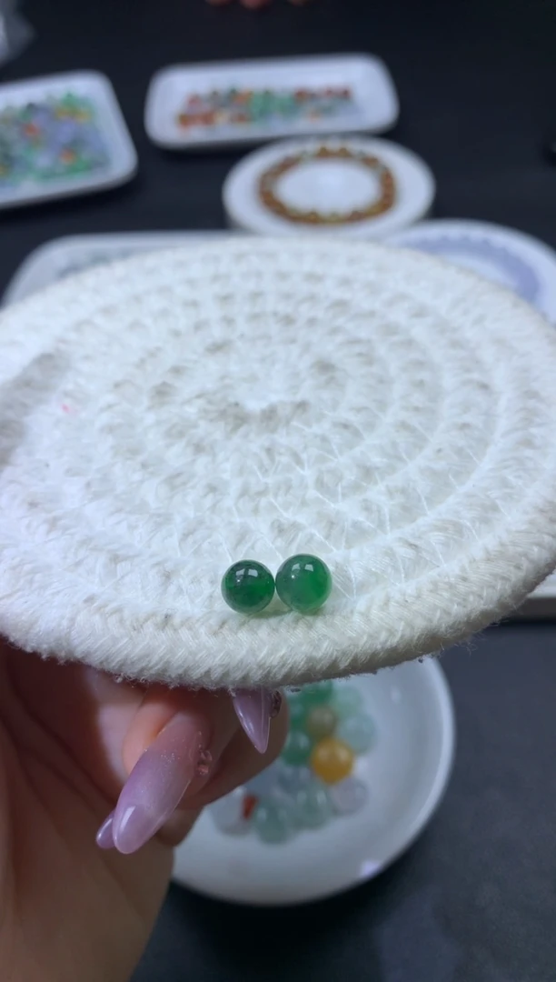 【闪购商品】定制翡翠未镶嵌卡6+ 多样性发其一