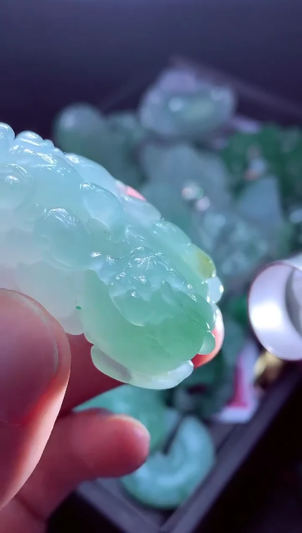 未镶嵌定制翡翠半***?毛货翡翠定制