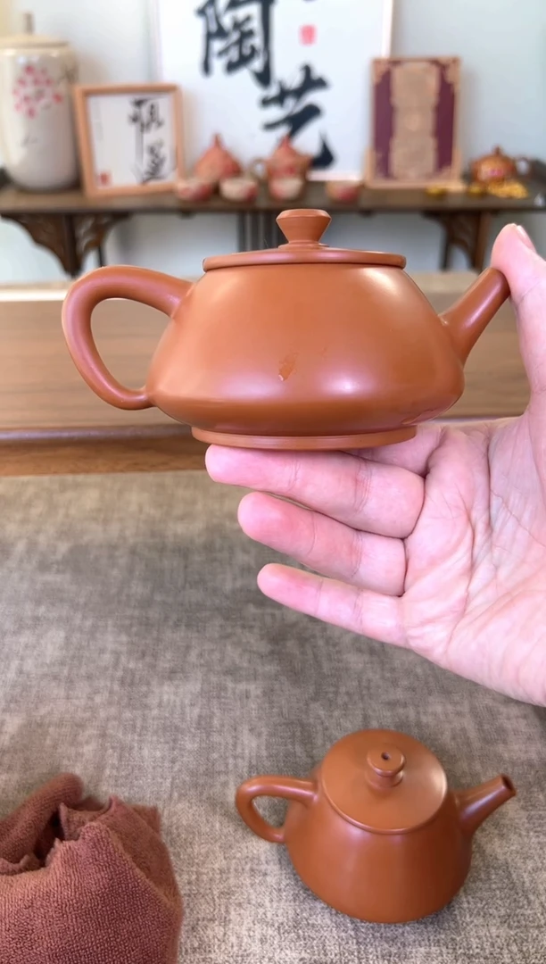 牧**情复烧石瓢1个，单壶。