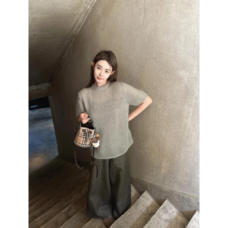 休闲减龄灰色针织短袖T恤女百搭裤子一整套时尚穿搭2025秋季新款