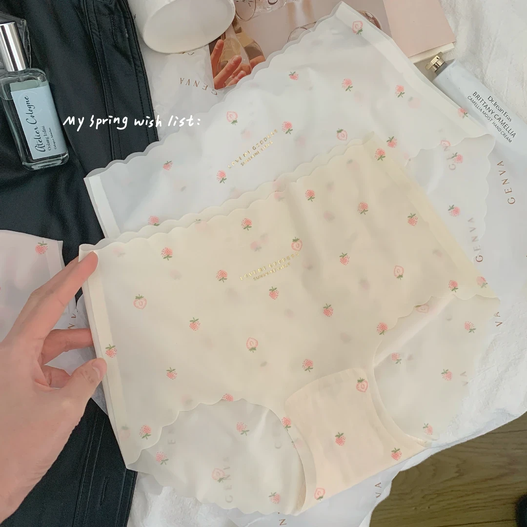 超薄无痕少女内裤夏季2025新款爆款冰丝裸感面膜裤大码女士三角裤