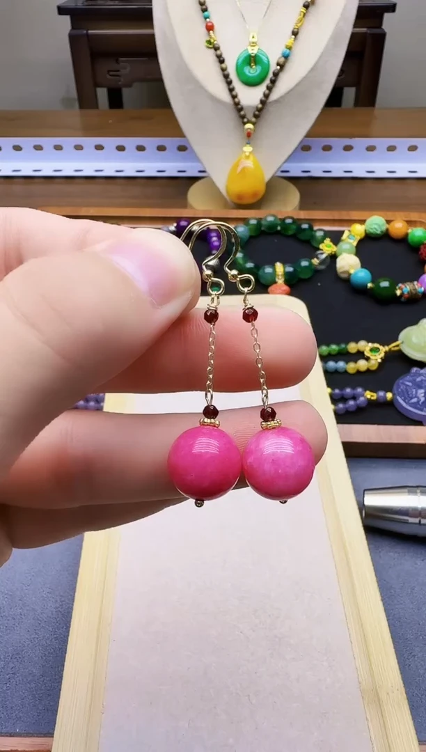 菱锰矿（红纹石）14K金镶嵌耳钉E159