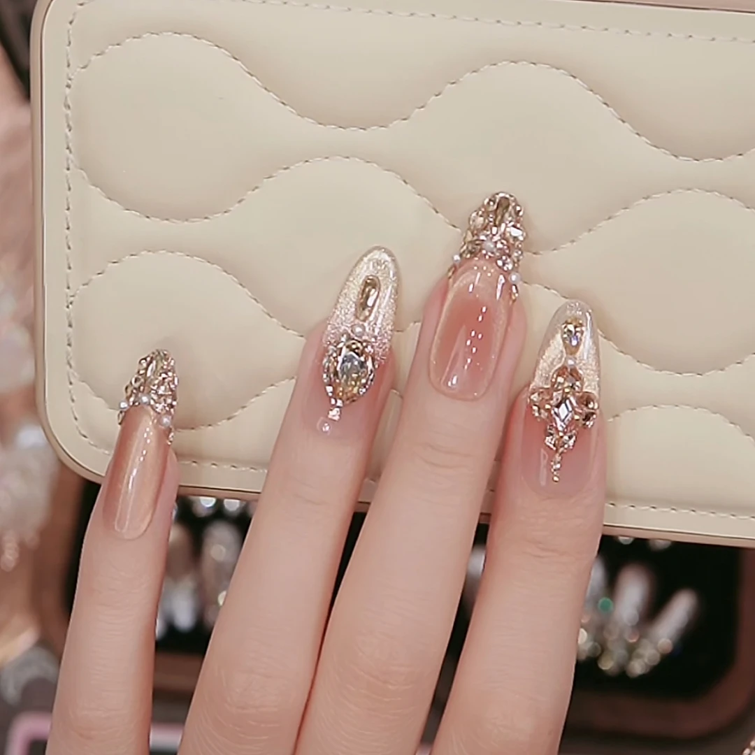 【箔金絮语】纯手工穿戴美甲猫眼立体锆石钻爆闪蹦迪满钻美甲