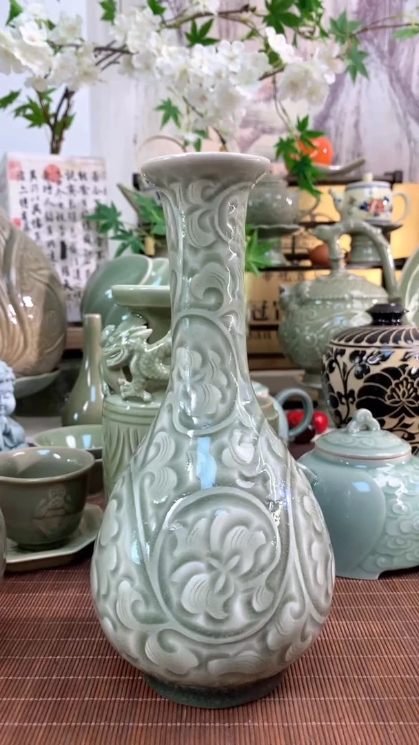 用****4耀州窑有暇玉壶春瓶1只