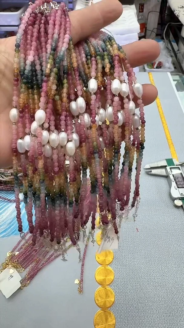 【闪购商品】查罗石珠宝半成品未镶嵌手链一条