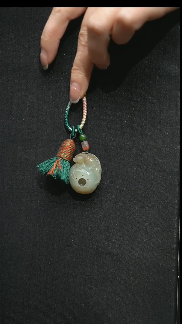 颈饰未镶嵌和田玉颈饰 未镶嵌 和田玉