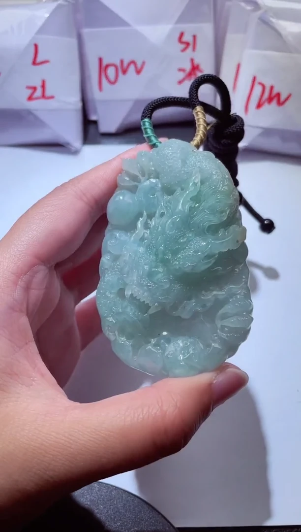 颈饰未镶嵌翡翠000088999