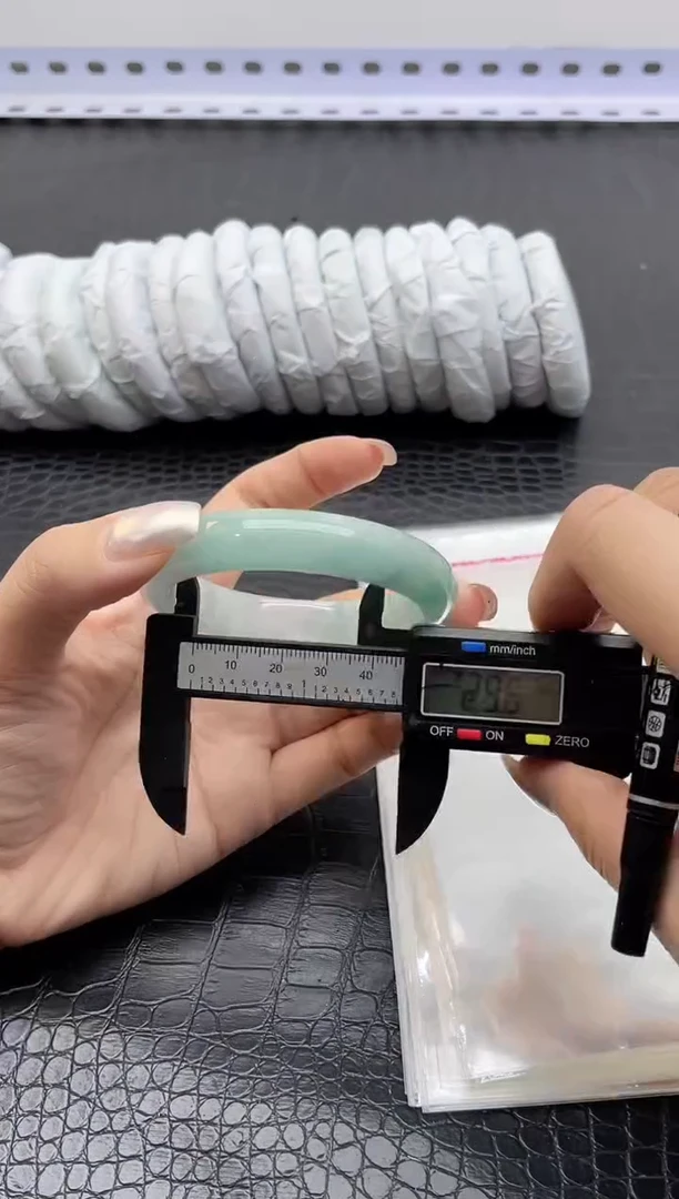 手镯所见即所得拍啥发啥33