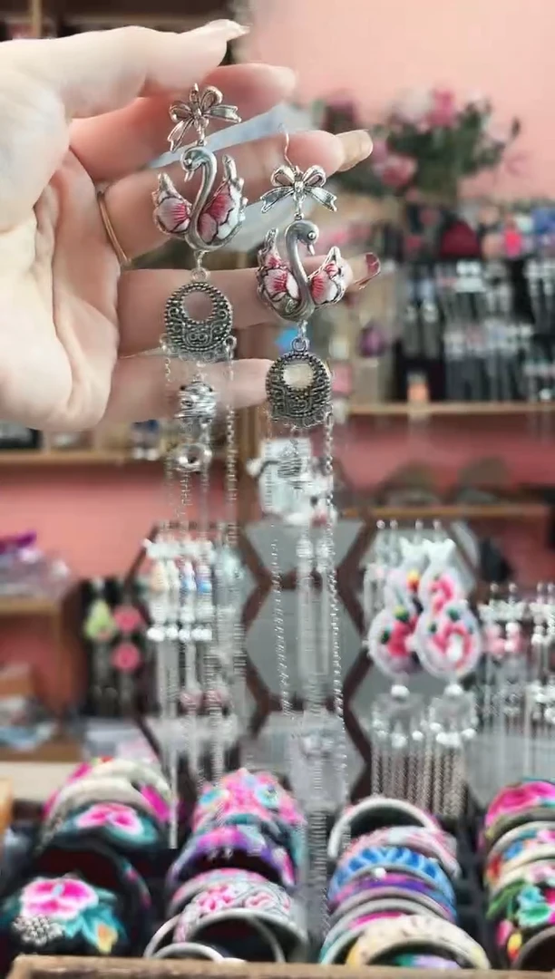 艺枝独绣手工饰品205