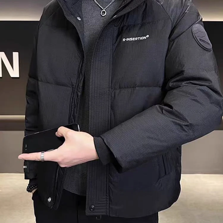 8029纯色冲锋衣保暖免烫加厚时尚男款连帽男装百搭男士潮流防风