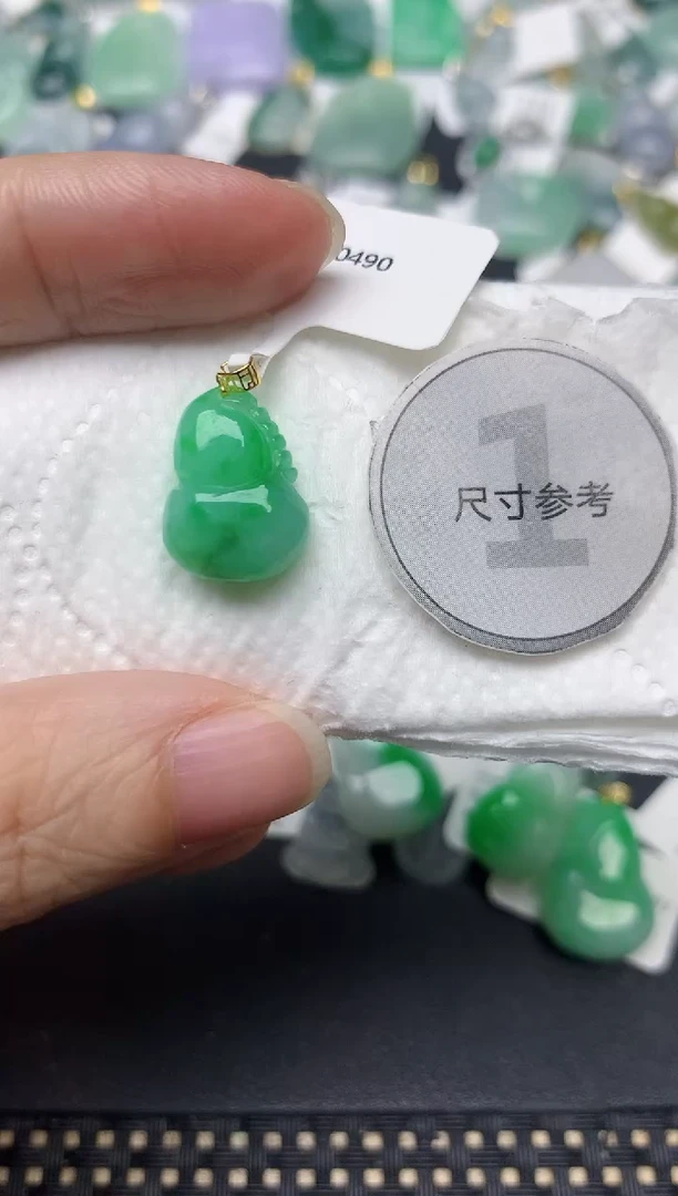 颈饰18K金镶嵌翡翠天然缅甸A货翡翠