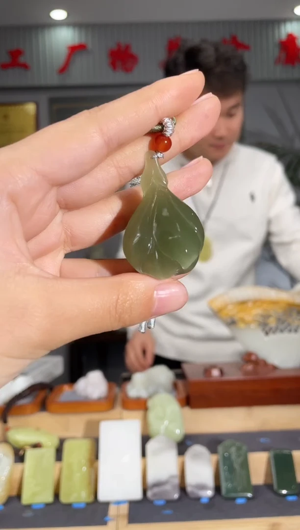 【闪购商品】和田玉颈饰未镶嵌拍一发一 多样性发货