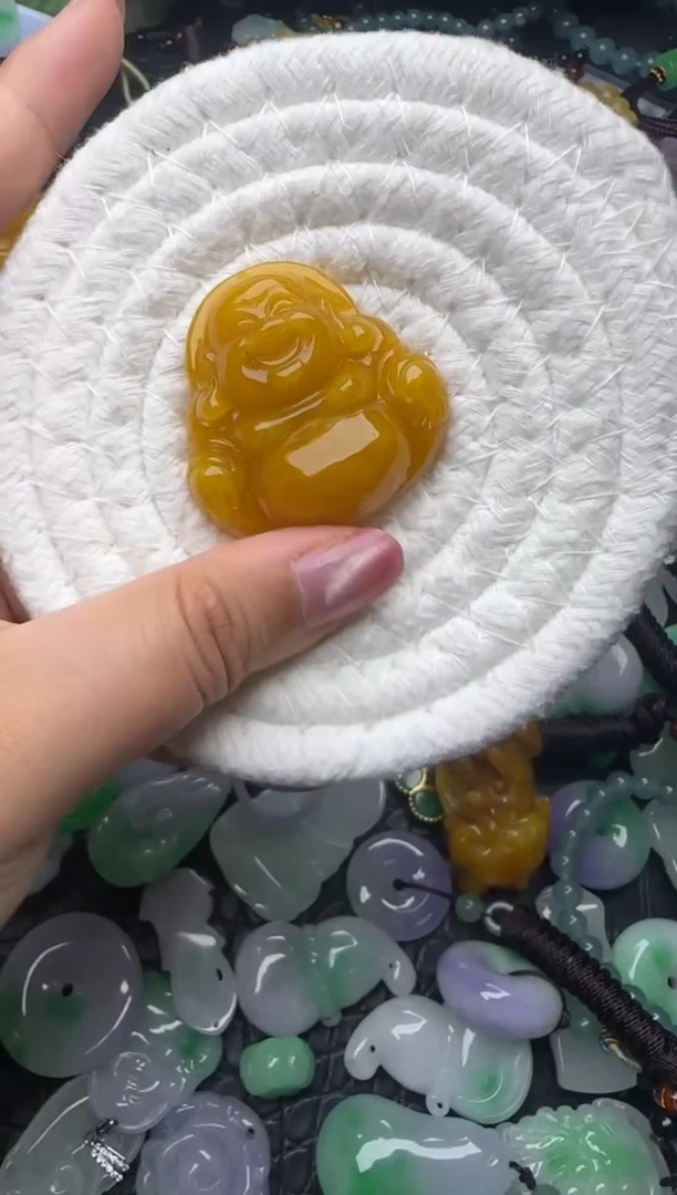颈饰未镶嵌翡翠缅甸翡翠吊坠