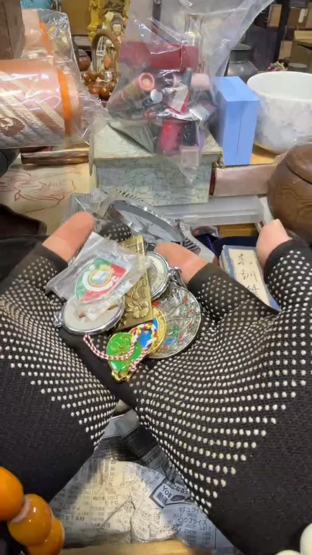 金属中古艺术工艺美术品