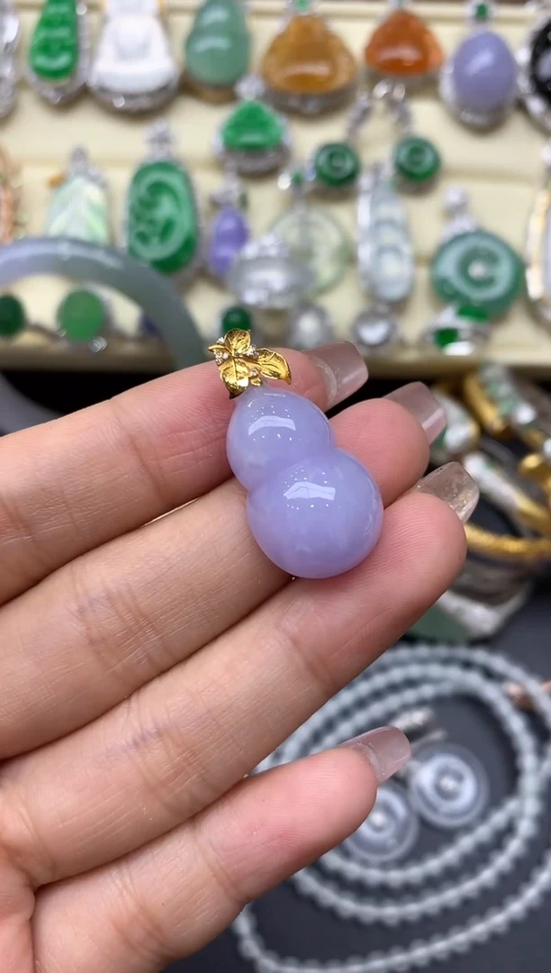 颈饰18K金镶嵌翡翠351-中国好珍宝