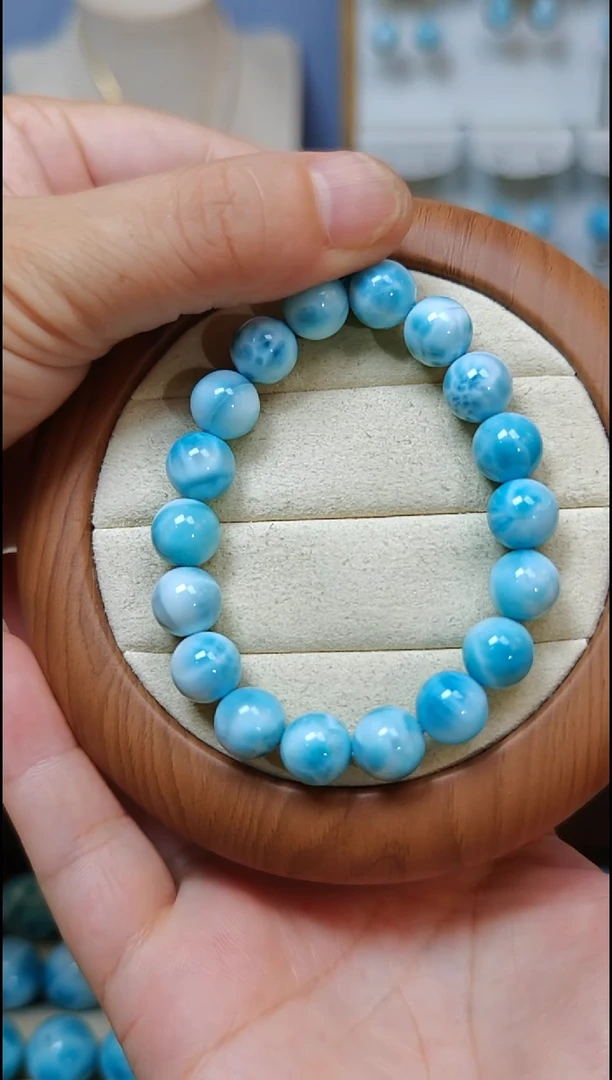 针钠钙石（海纹石）未镶嵌手链多样性发其一