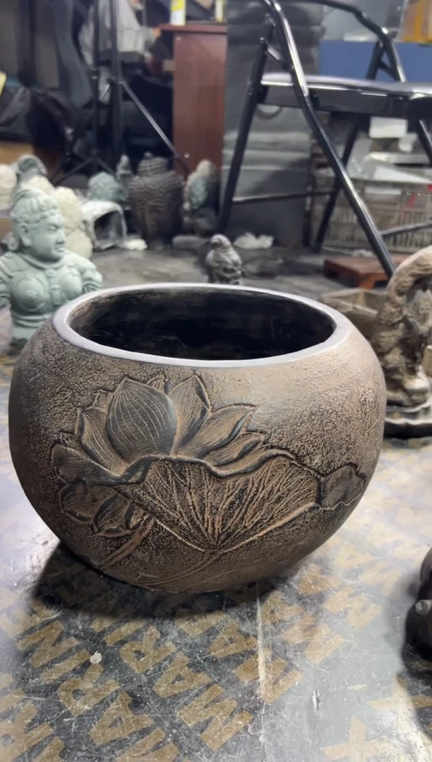 陶土【火山泥】荷缘缸