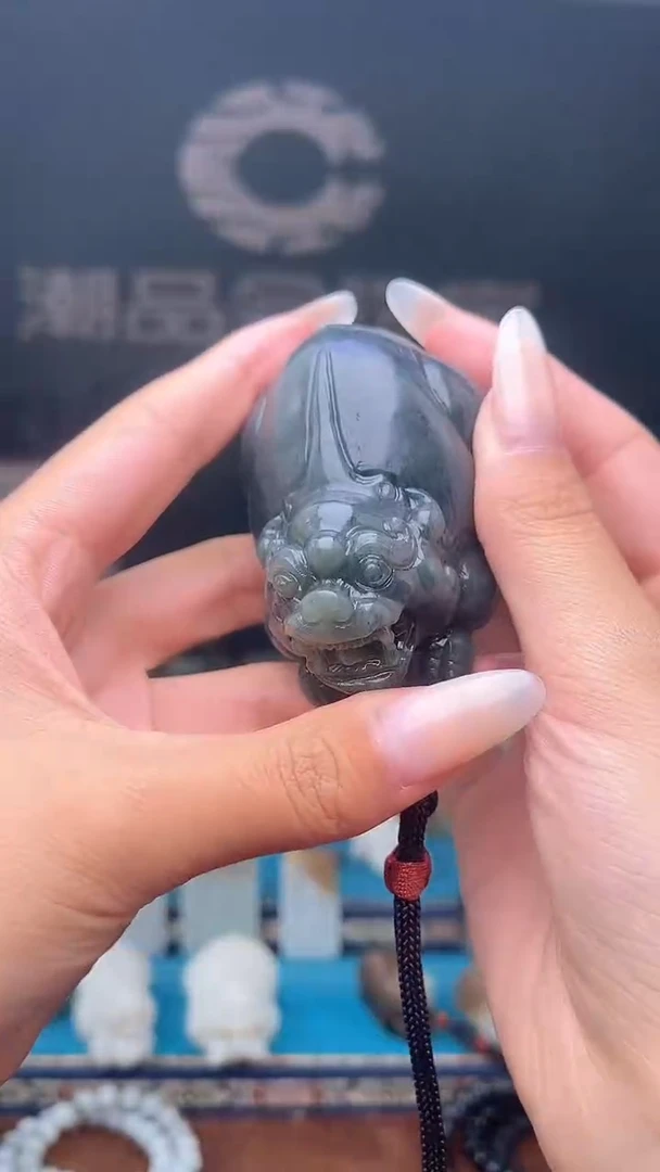 未镶嵌和田玉挂件1