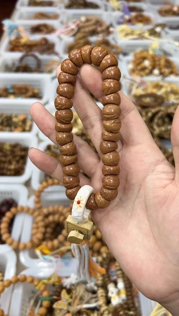 手串桃核卡12+mm左右 寒露密 算瓣大肠 手持