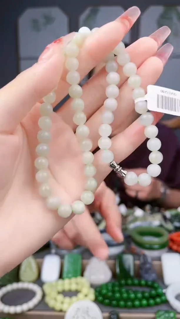 和田玉未镶嵌颈饰多样性发货   拍一单发一个