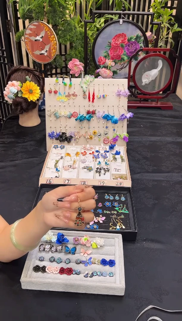 织绣用****0非遗手工苏绣饰品