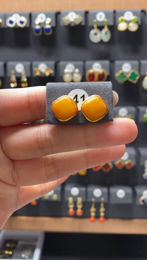 【闪购商品】蜜蜡耳饰银S925镶嵌0041