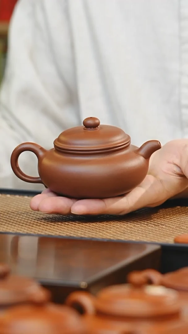 茶壶紫砂得***1扁腹 150cc 底槽清 宜兴手工原矿紫砂壶