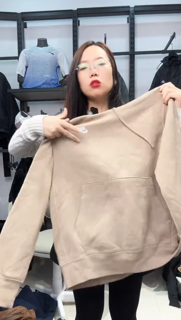 2224     编码  瑕疵直播间过款为准 尺码  ·  170