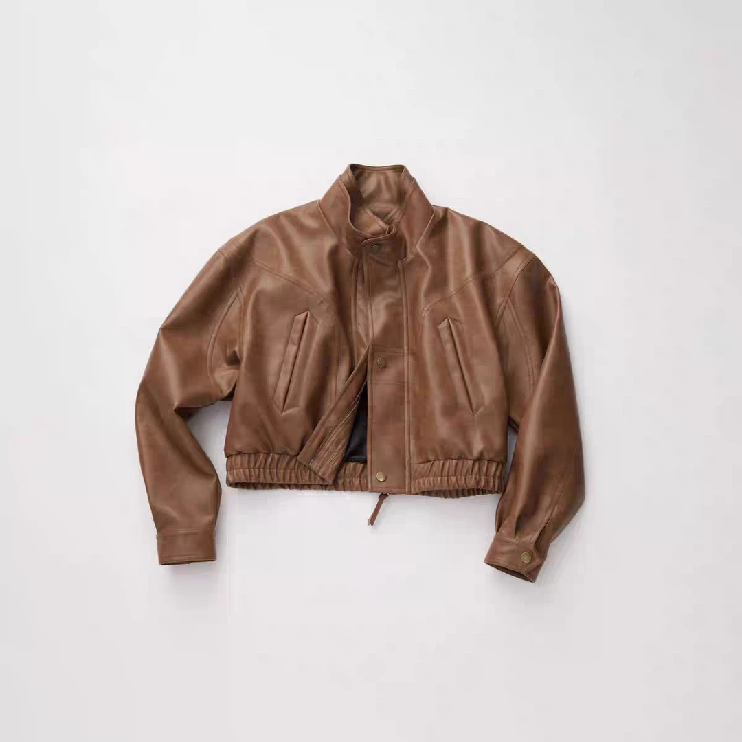 REFOUND TEN  设计师   25AW  新品短款PU外套