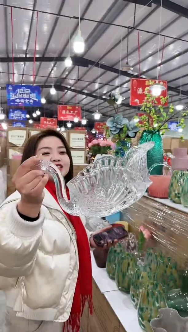 【闪购商品】藤优品花器Z-早32