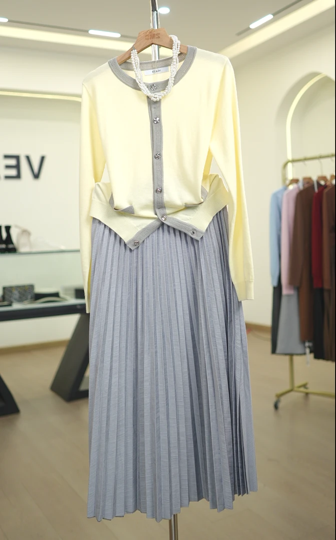 【718套装】薇乐女装2025新款小香气质拼色开衫显瘦百搭圆领长袖