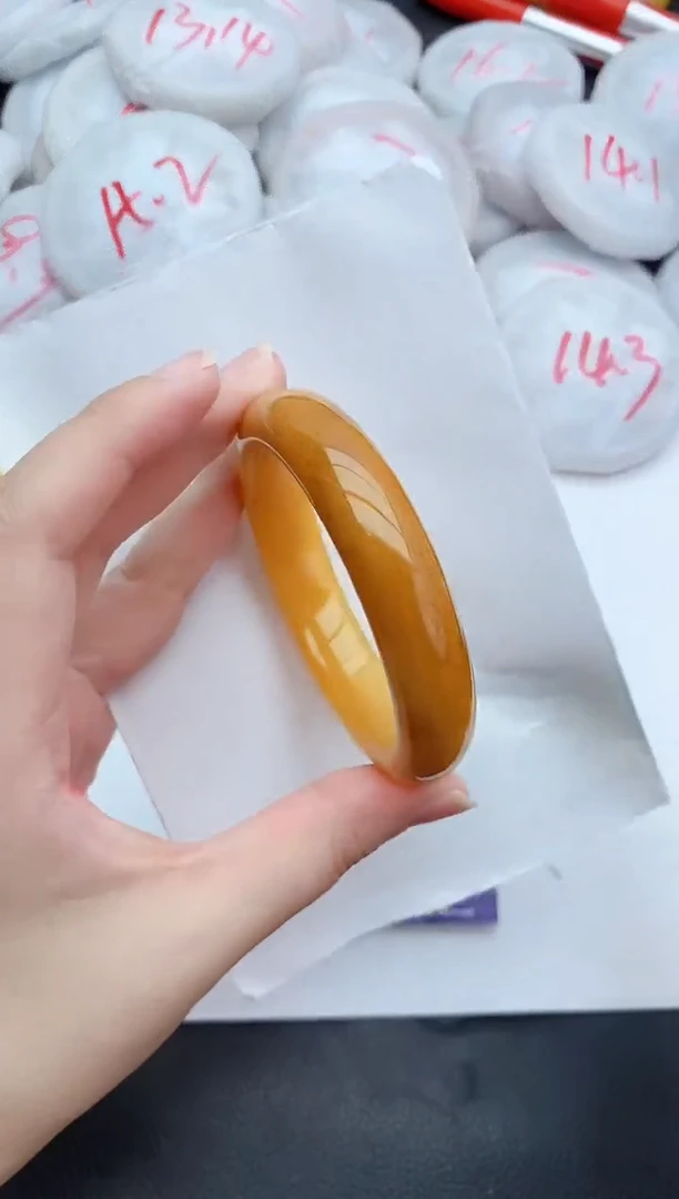 未镶嵌手镯石英质玉356+56/57