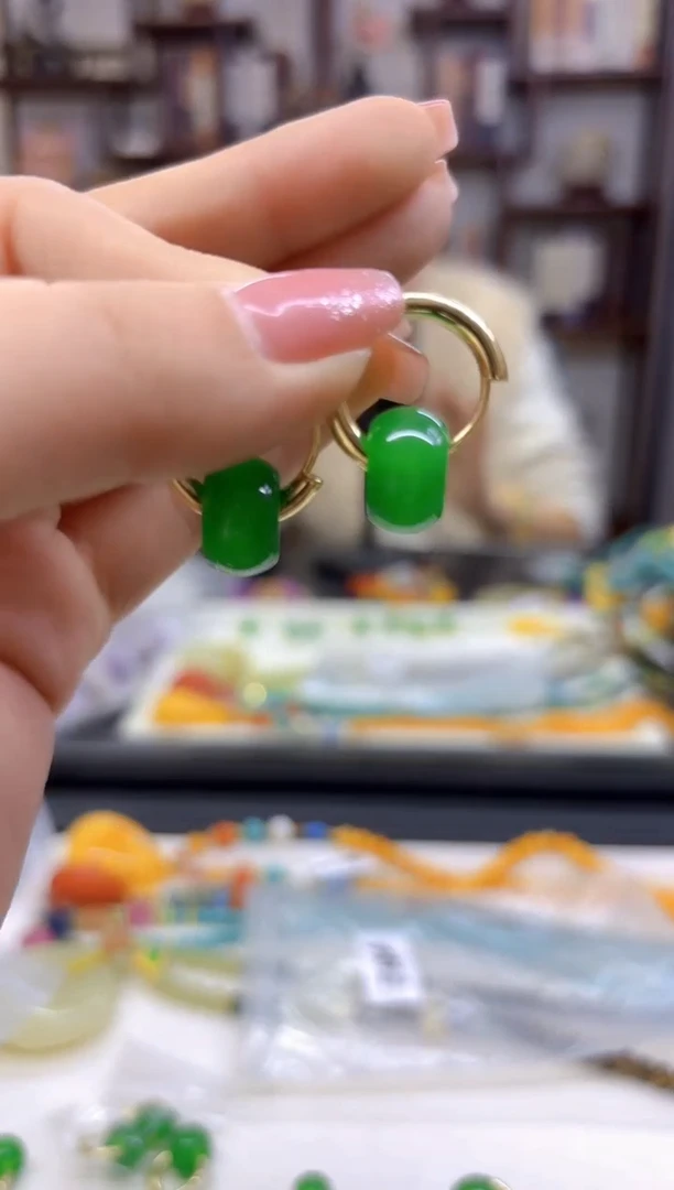 【闪购商品】翡翠耳饰14K金镶嵌耳扣E386