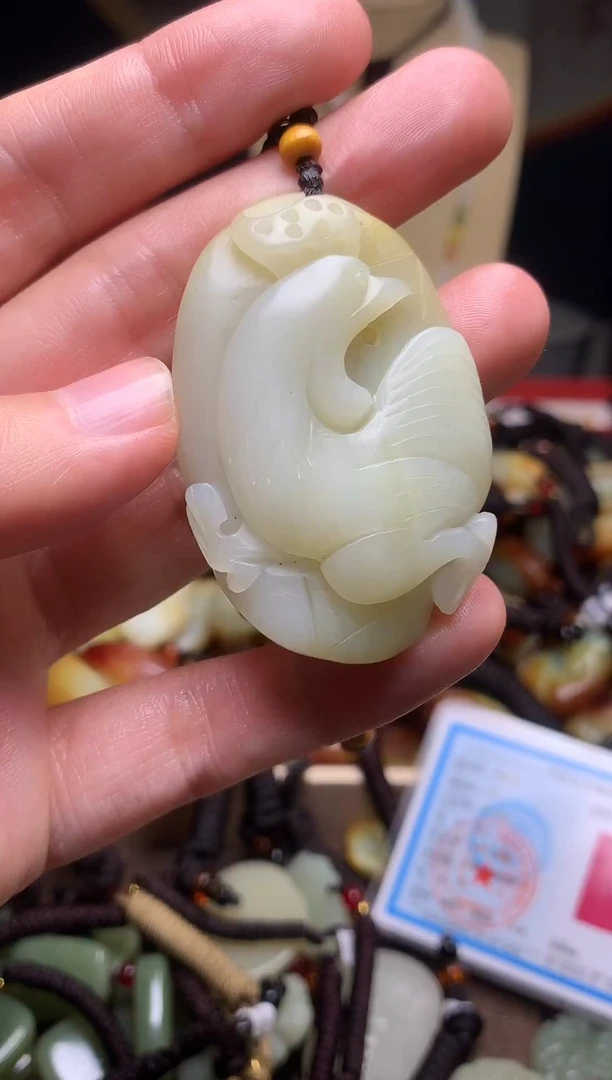 颈饰未镶嵌和田玉新疆料青海料清水和田玉吊坠