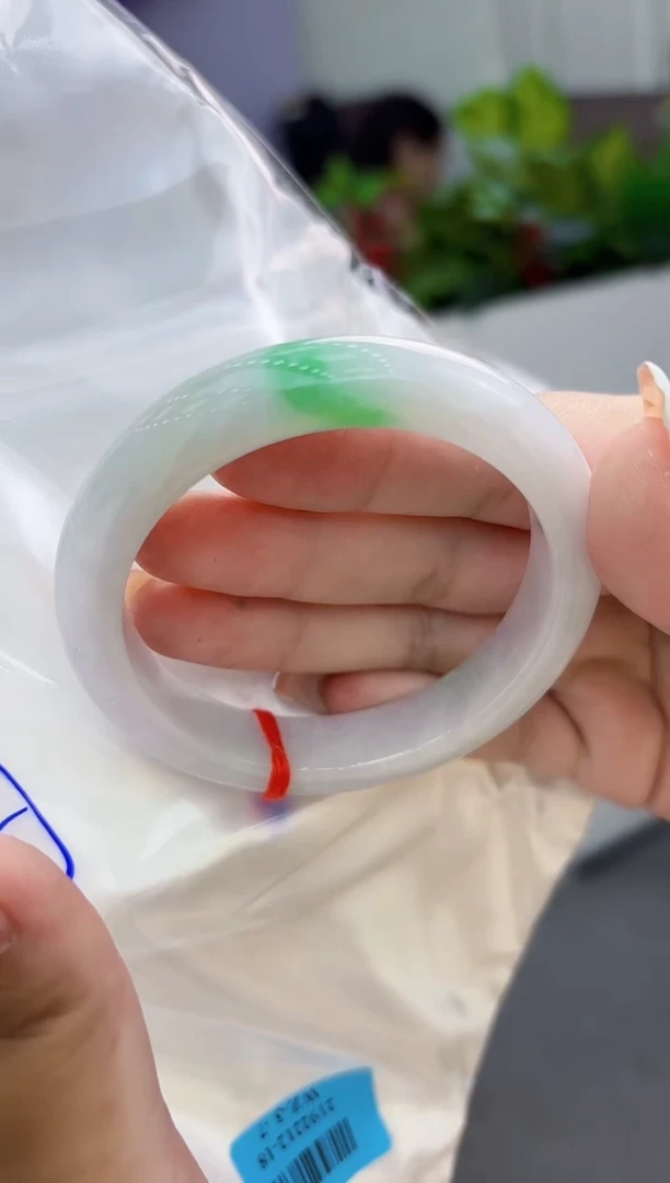 【闪购商品】翡翠手镯未镶嵌翡翠手镯