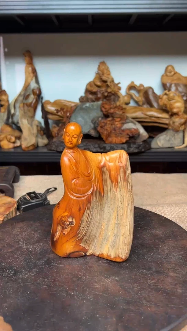 柏木（崖柏）崖柏雕刻件