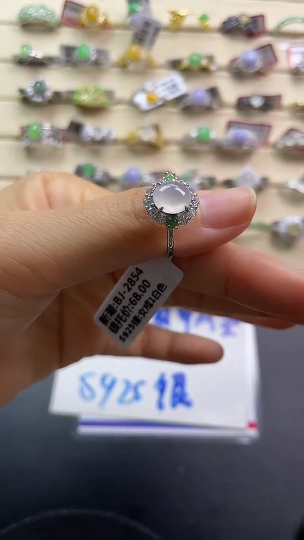 银S925镶嵌戒指翡翠翡翠 蛋面 银S925镶嵌